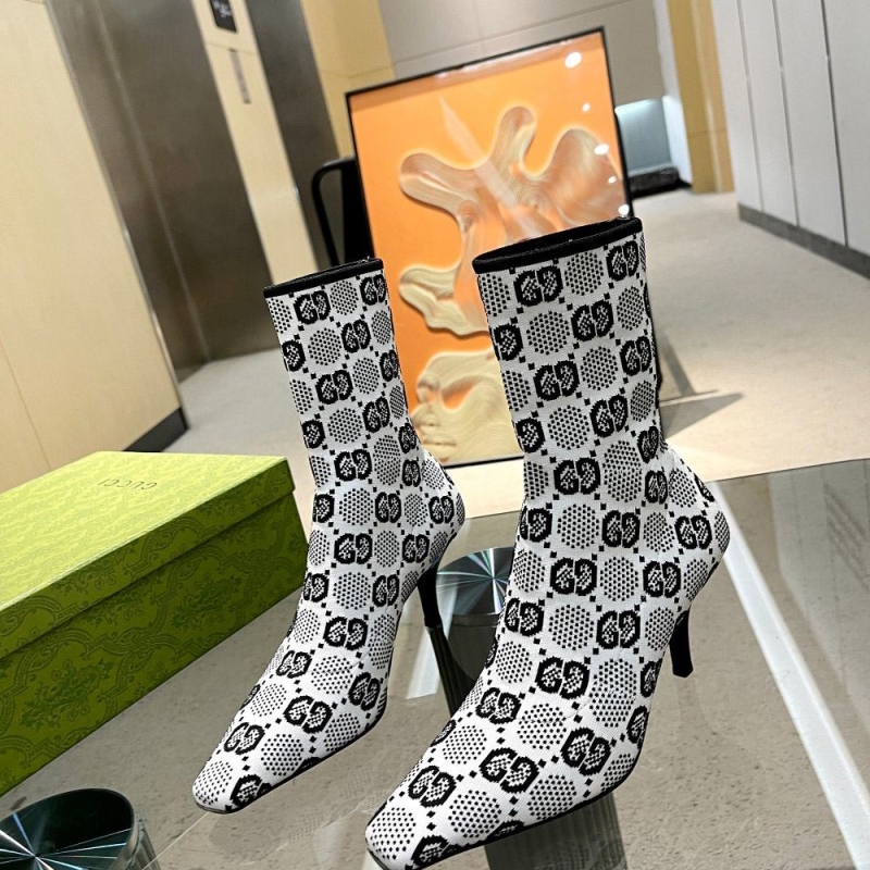 G*u*i boots